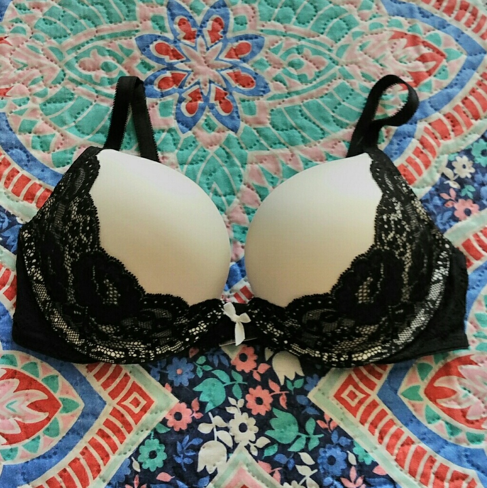 Victoria Secret lace add a cup bra